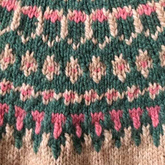 Hand Knit Tan Fair Isle Wool Crewneck Sweater Small - Picture 3 of 7